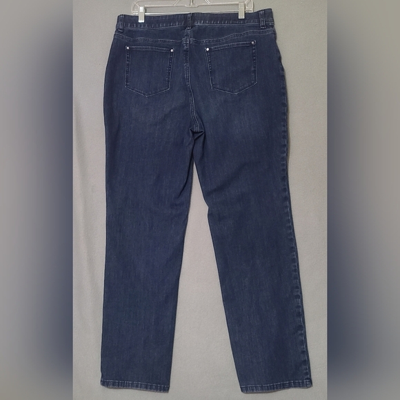 CHICO'S Fabulously Slimming Women's  Blue Denim Jeans - Size 14 (Chico's 2.5) - Picture 2 of 13